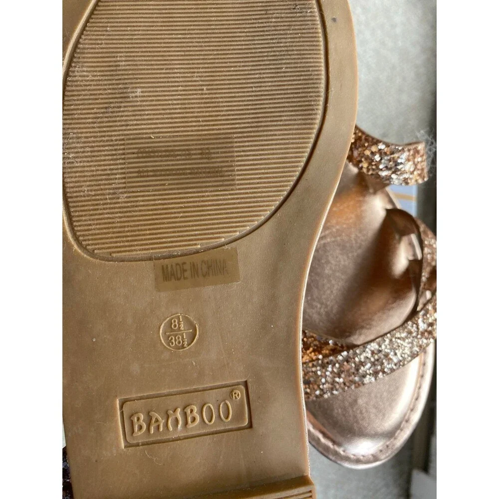 Women's Sandal Rose gold glittery Sandal with back straps for extra grip 8.5 NWT